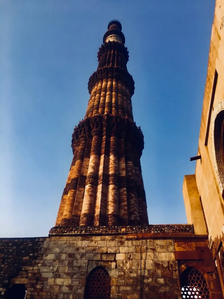 qutub-minar-delhi