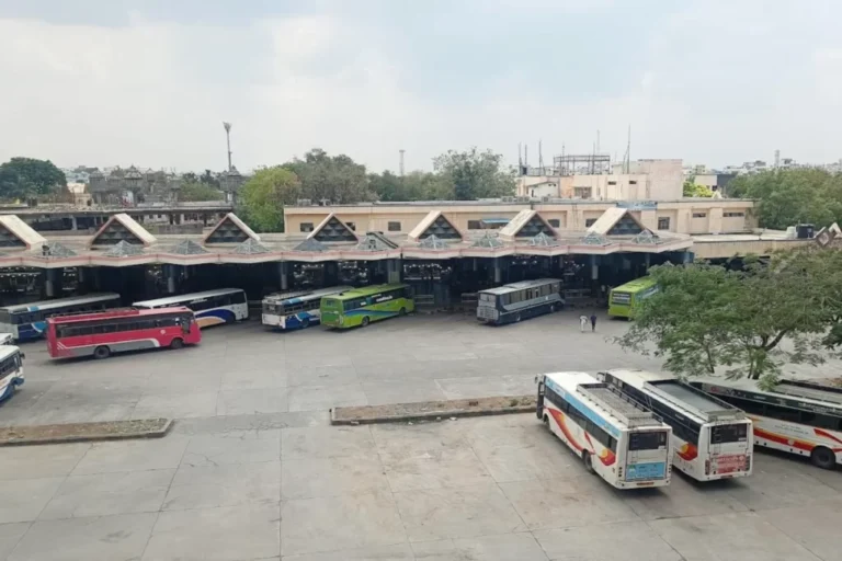 Hyderabad-Mahatma Gandhi Bus Station