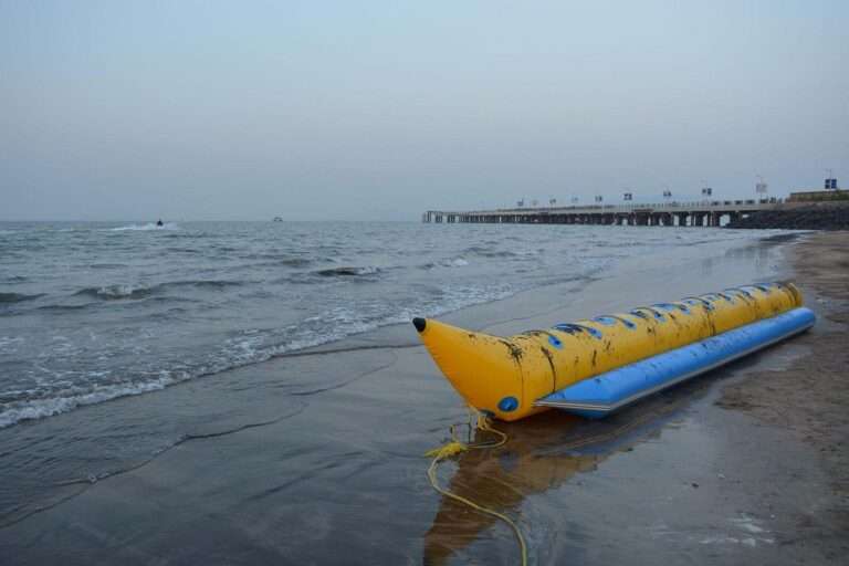 Mandwa Beach Kolgaon Maharashtra