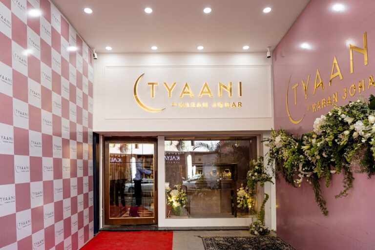 Tyaani Jewellery by Karan Johar Chandigarh