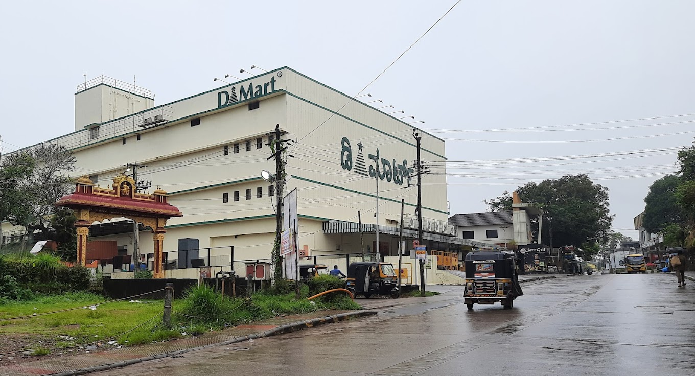 DMart Attavar Road Mangaluru Karnataka